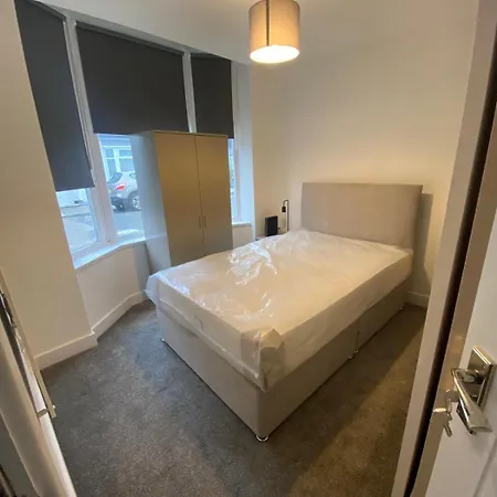 Contractor 4 Bed Holiday home *